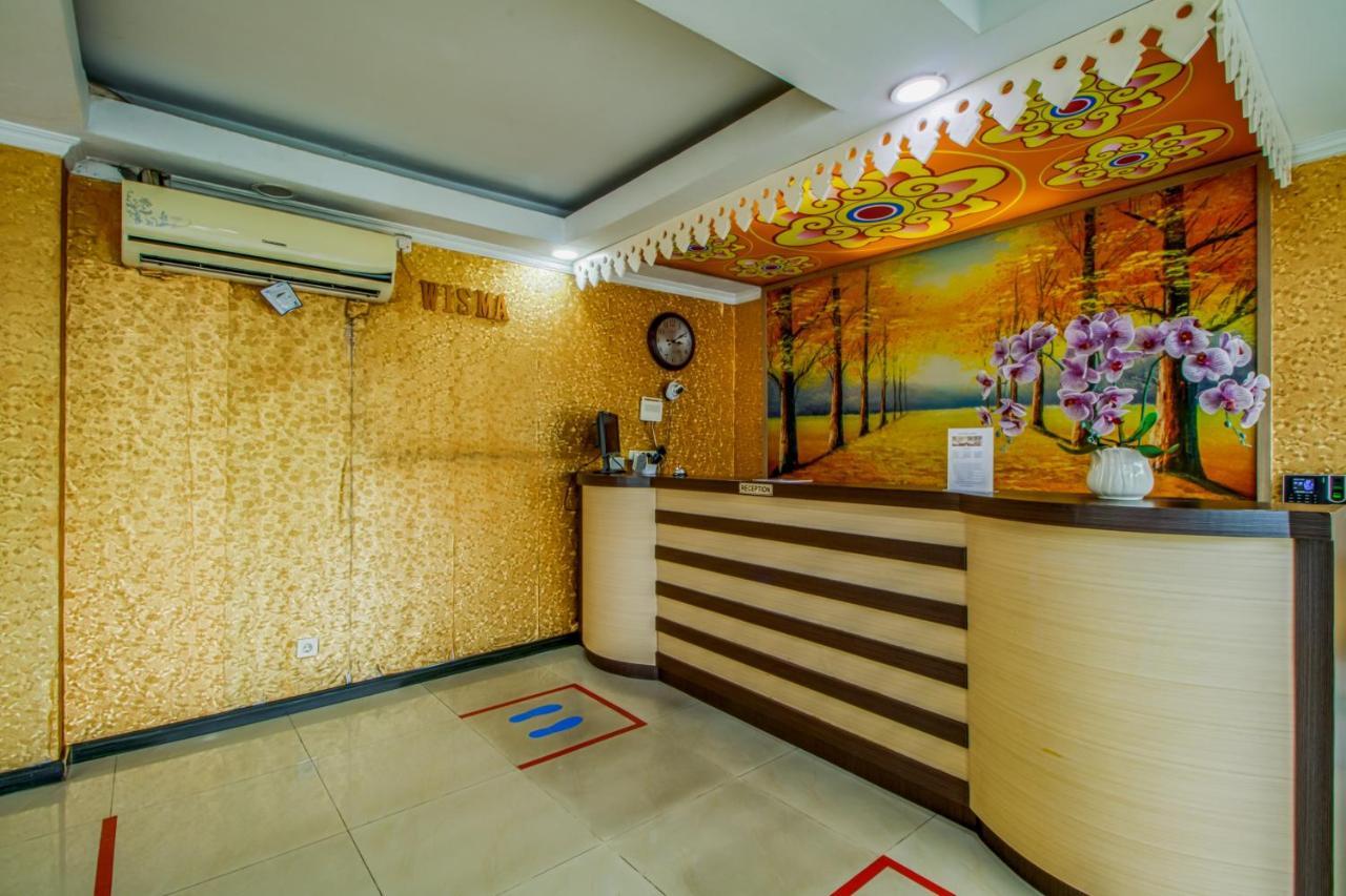Suba Hotel Jakarta Exterior foto